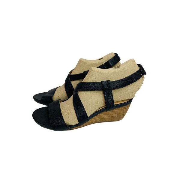 me too Shoes - Size 9 Me‎ Too Women's Black Leather Wedge Payton Sandals